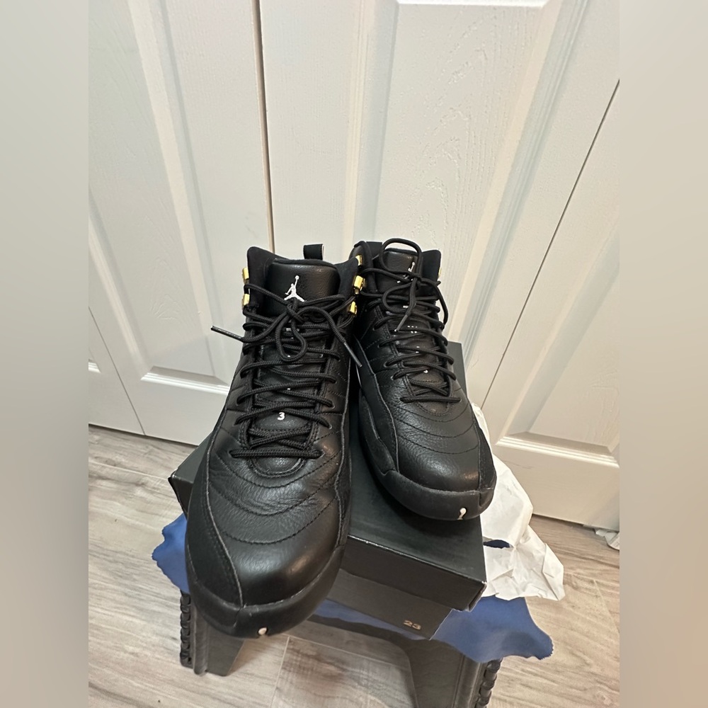 Air Jordan 12 RETRO BG - Picture 4 of 8